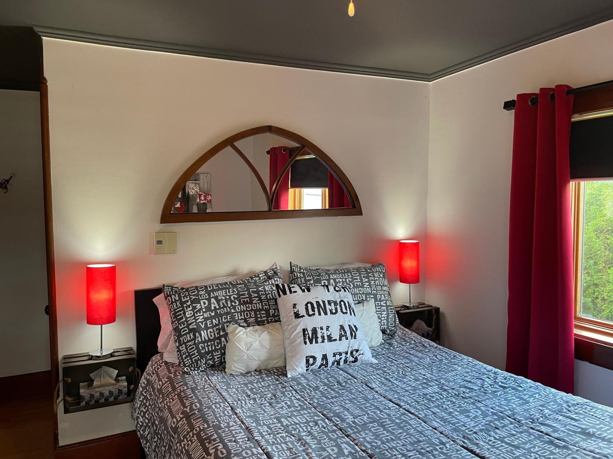 Auberge La Table D'Hote West Brome Экстерьер фото